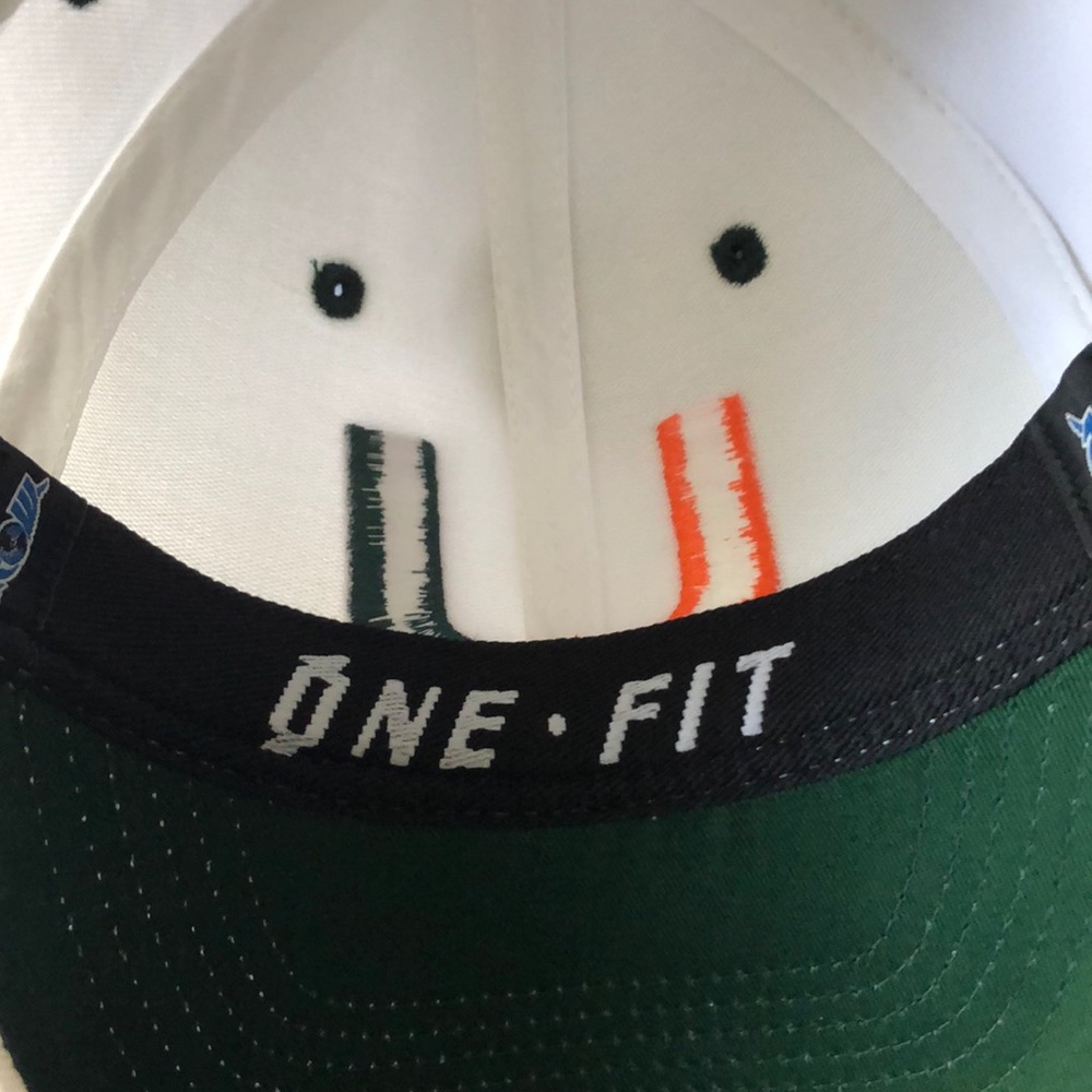 Fitted White Miami Hurricanes Hat - Picture 4 of 5